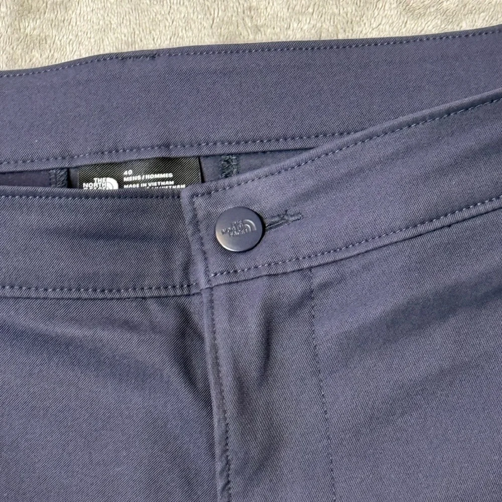 The North Face Mens FlashDry Shorts Navy Blue Size‎ 40 NF0A5LRF Hiking Outdoor